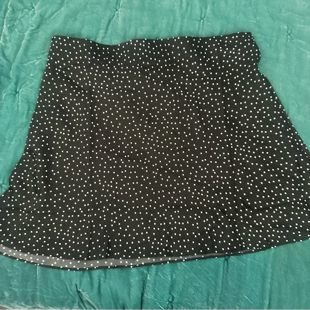 Quince 100% Washable Silk Polka Dot Mini Skirt XL Black White - Picture 2 of 4